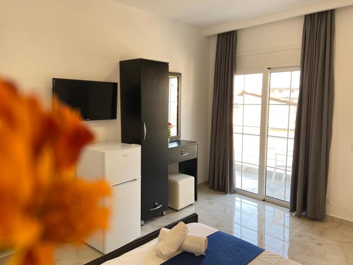 Villa Center Ksamil Luaran gambar