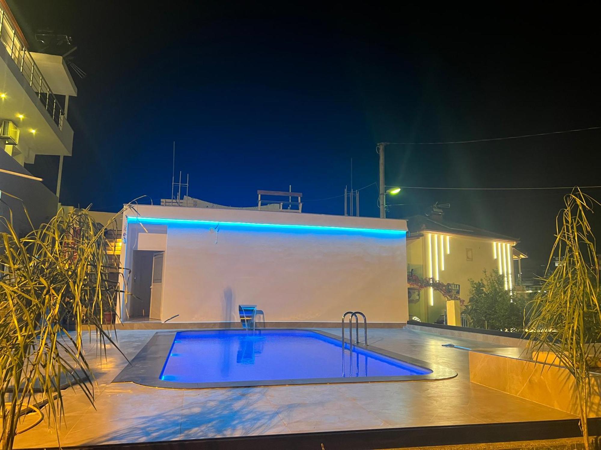 Villa Center Ksamil Luaran gambar